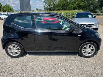 Volkswagen up 1.0i 55Kw Klima - 8