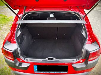 Citroën C4 Cactus 1.2i PureTech 60 kW 1.MAJITEL CZ AUTOMAT - 8