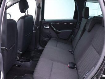 Dacia Duster 1,5 dCi 4x4 CZ Ambiance Klima (2010) - 8