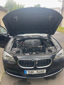 BMW 730d (F01) - 8