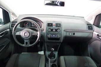 VW Touran 1.6 TDI KLIMA, SERVISKA, 2.MAJ.,TAŽNÉ, ZÁRUKA - 8