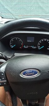 Prodám Ford transit Custom long 2.0 Eco Blue 130 k 6 míst - 8