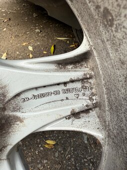 Prodám alu kola 5x130 r18 Porsche Cayenne - 8