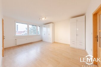 Prodej bytu 3+1, 68 m², Velká Bystřice, ev.č. 00259 - 8