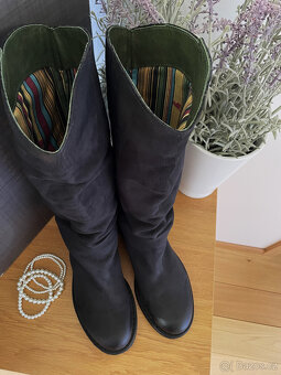 Černé luxusní natahovací kožené kozačky Felmini, vel. 39 - 8