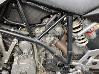 KTM LC8 EFi SuperDuke - 8