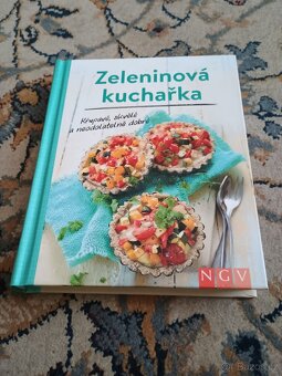 Kuchařka Když jídlo spojuje a další kuchařky - 8