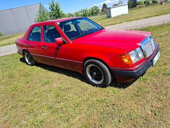 Mercedes W 124 2.0 Diesel 53kw Model 1992 - 8