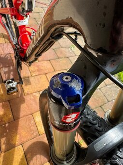 Horské kolo Specialized Epic Carbon 9m - 8