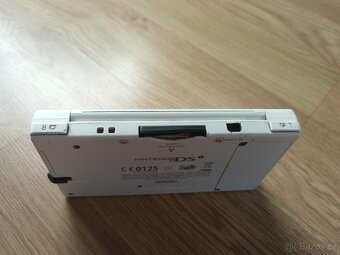 Nintendo DSi Polar White - 8