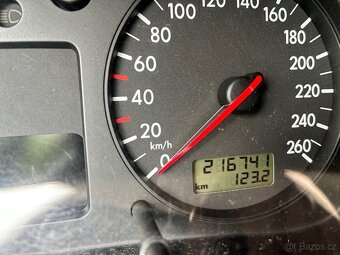 VW Golf 4 1.6 16V 77kw 2001 - 8