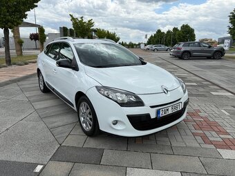 Renault Megane 3 combi - 2011 - 1.5dci 81kW - 124.699Km - 8