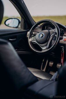 BMW 320d M-paket - 8