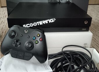 Xbox ONeX - 8