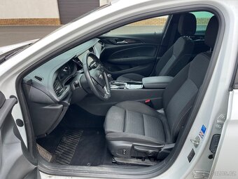 OPEL INSIGNIA SPORTS TOURER BUSINESS 1.5CDTI rv.2022 - 8