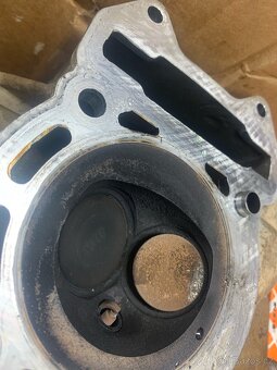 Access Tomahawk 300 - 8