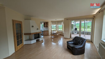 Prodej rodinného domu, 6+kk, 200m², Panenské Břežany - 8