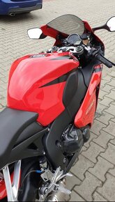 CBR 1000RR - Fireblade - 2008 - 8