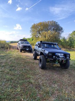 Jeep Cherokee xj 2.5 td - 8