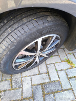 Touran 2.0. tdi 103kw - 8