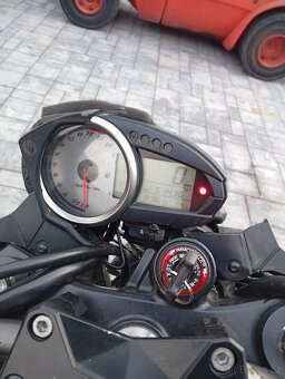 Kawasaki Z 750, rv. 2007 - 8