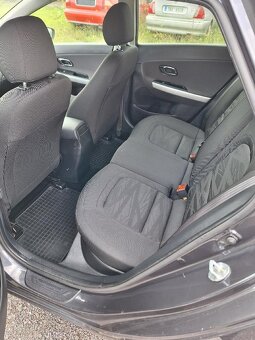Prodám KIA CEED AC Kombi 1368 m3 - 5/2018 první majitel - 8