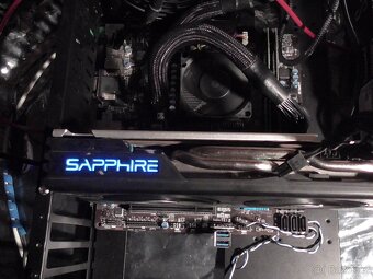 Sapphire Nitro+ Radeon RX 570 8GB GDDR5 - 8