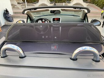 Prodám PEUGEOT 207 CC cabrio, 1,6i turbo 110 KW  REZERVACE - 8