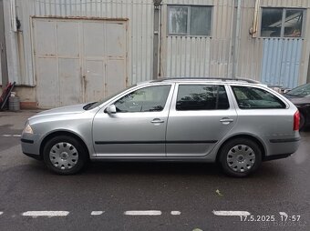 ŠKODA OCTAVIA 2 COMBI 1.9 TDI jen 168tis.km,DSG - 8