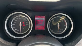 Prodám Alfa Romeo 159 1.9 JTDm, 135 kW, automat, r.v. 2007 - 8