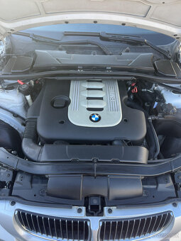 Bmw e91 325d - 8
