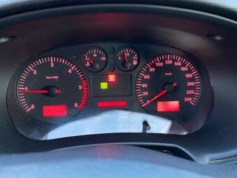 Seat Toledo 1.9TDi 81kw - 8