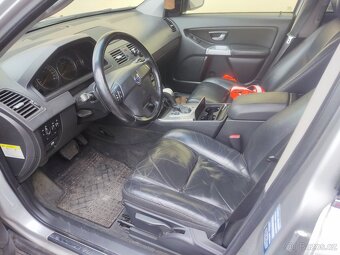 Volvo XC90 2.4 D5 - 8