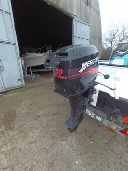 Rybářská loď motor Mercury 50 koní - 8