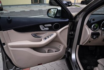 Mercedes Benz GLC 250 4matic - 8