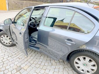 -ŠKODA OCTAVIA 1.6TDi 77kW,TEMPOMAT, 1.MAJITEL,SER.KNÍŽKA, - 8