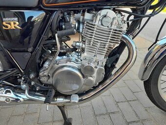 YAMAHA SR400 - 8
