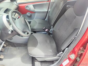 Peugeot 107 1.0i 2009 - 8