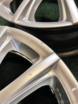 5x114,3 R17 Originál Alu Mazda CX - 8