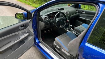 Ford Focus ST 2.5 - 8