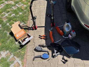 KTM Duke 690 Akrapovič - 8