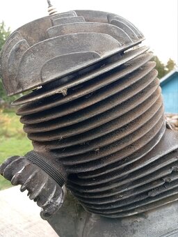 Motor Jawa Pérák (Janeček) - 8