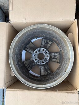 Disky 5x120 8Jx17 ET30 - 8