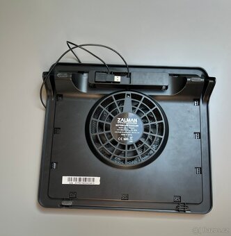 Chladicí podložka pod notebook Zalman - 8