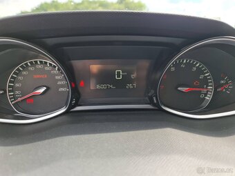 Peugeot 308 SW Allure 1,2 96kw r.2014 160tkm čtěte popis - 8
