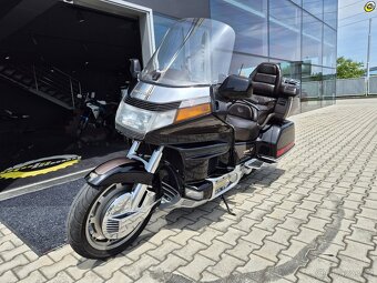 Honda GL 1500 Gold Wing SE - 8