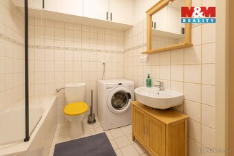 Prodej bytu 3+1, 66 m², Karlovy Vary, ul. Nerudova - 8