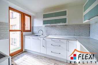 Pronájem částečné zařízeného bytu 2+kk s balkónem, 56,20 m², - 8