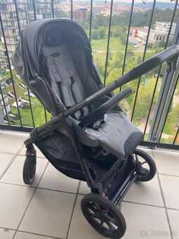 Inglesina Aptica XT Kompletní kočárek - Grey - 8