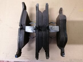 BMW E60/E61 přední brzdiče + brzdové destičky ATE - 8